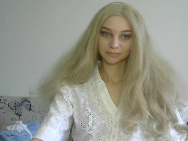 Емитовање снимка екрана AnnaShy20