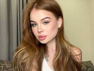 Еротски видео цхат AnnBarbie