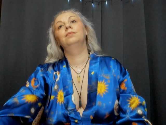 Емитовање снимка екрана AnngelynaJoy