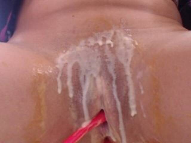 Емитовање снимка екрана AnniCost