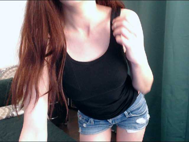 Емитовање снимка екрана Annie-B