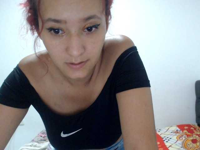 Емитовање снимка екрана annieclark