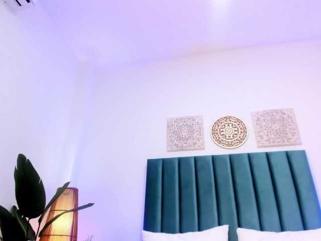 Емитовање снимка екрана AnnyBee