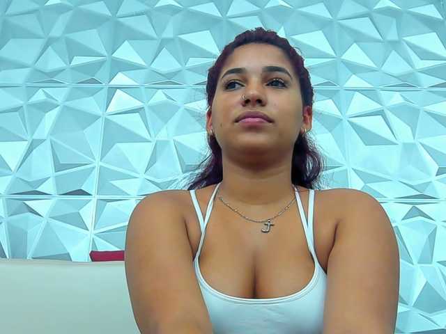 Фотографије AnnyeGrace Happy Tuesday Vibes, Tip im so excited for being here with all of you, please make sure to fllow me and tip em for any special request, Make me CUM at Goal #latina#taned#bigass