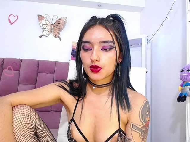 Фотографије annymayers hello guys I am a super sexy girl with desire to have fun all night come and try all my power 1000 squirt at goal