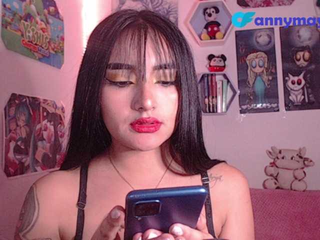 Фотографије annymayers hello guys I am a super sexy girl with desire to have fun all night come and try all my power1000 squirt at goal #spit #tits #latina #daddy #suck #dirty #anal #squirt #lush