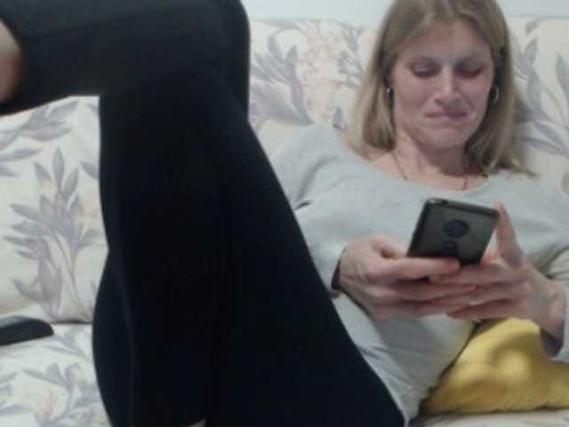 Емитовање снимка екрана Annzhelika