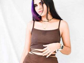 Еротски видео цхат AntonellaRoux