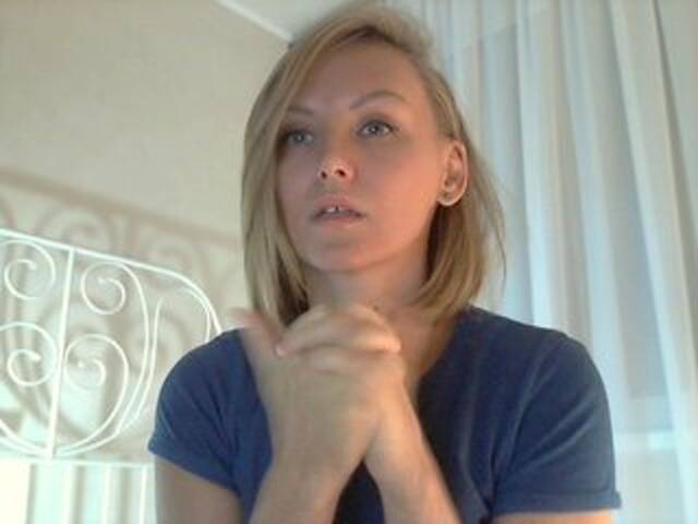 Емитовање снимка екрана LeppieXXX