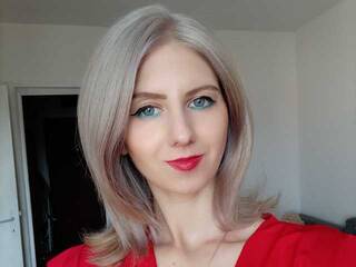 Еротски видео цхат AnuskaAny