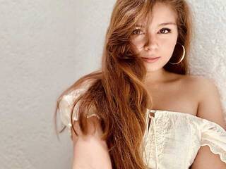 Еротски видео цхат Anya-Red