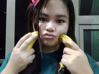 Еротски видео цхат Anya1523