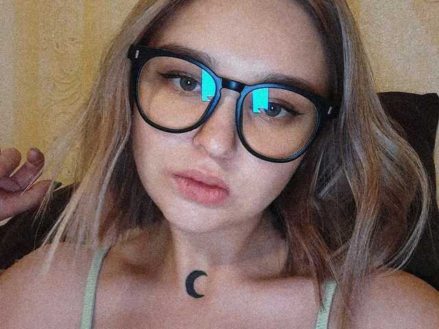 Слика профила APicsieA