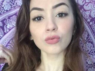 Еротски видео цхат ArianaGG