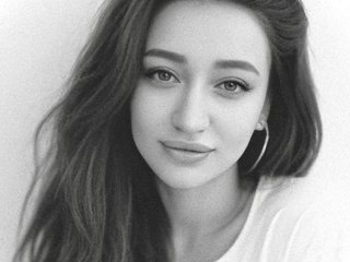 Еротски видео цхат ariellaallure