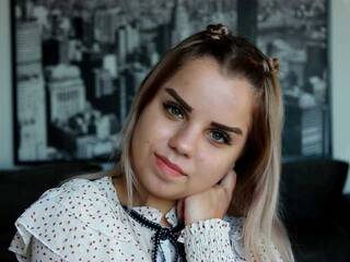 Еротски видео цхат AroneVilare