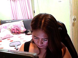 Еротски видео цхат Arriane116