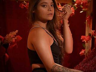 Еротски видео цхат AryaLovejoy