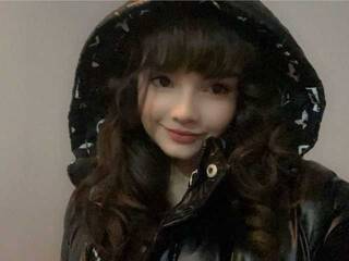 Еротски видео цхат AryaStarky