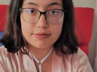 Еротски видео цхат asheboobs