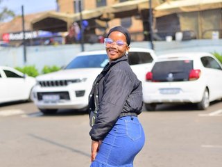 Еротски видео цхат AshleyT255