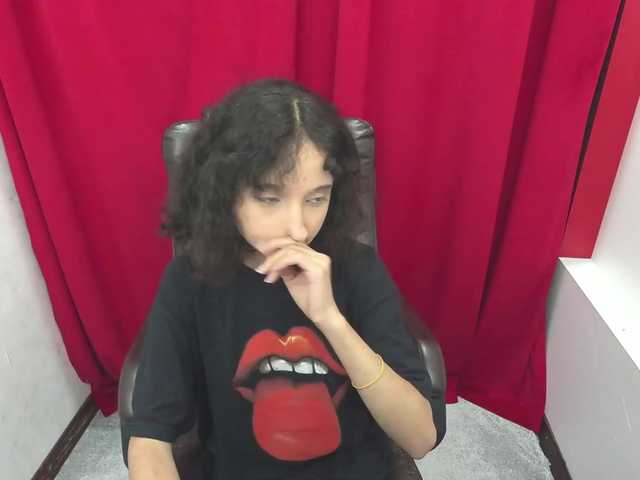 Емитовање снимка екрана AshleyTaft