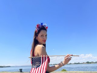 Еротски видео цхат ashlynnMega