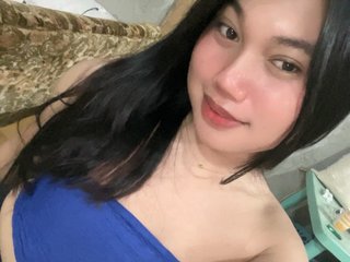 Еротски видео цхат AsianBlythe