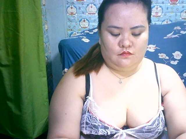 Фотографије Asianlyn welcome to my room : try me worth every cent's :) #bigboobs #bigass #pinay #bbw