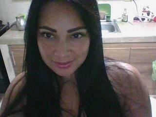 Еротски видео цхат Astridsexy69