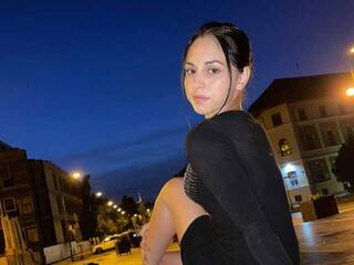 Еротски видео цхат AudreeyBitoni