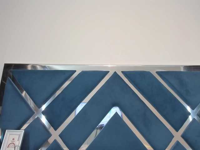 Емитовање снимка екрана Aurora-Collin