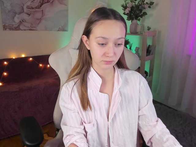 Емитовање снимка екрана AutumnMia