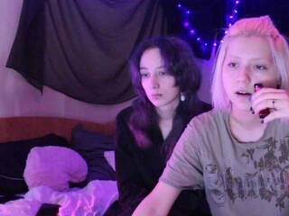 Еротски видео цхат Nagito_Komaeda