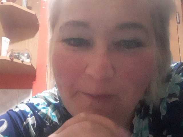 Емитовање снимка екрана Avrora-X-