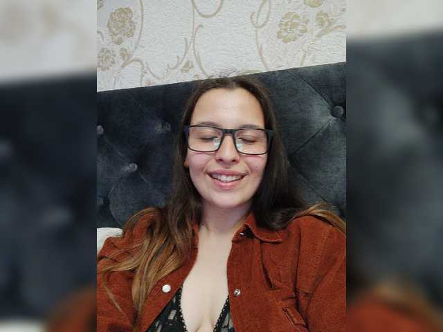 Емитовање снимка екрана Love_Crew