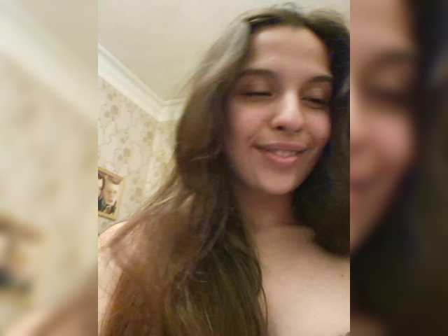 Емитовање снимка екрана Love_Crew