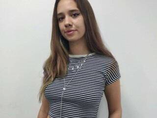 Еротски видео цхат Azzuully