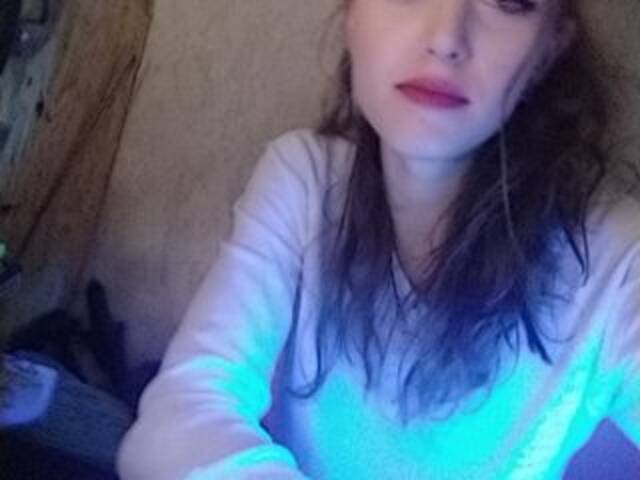 Емитовање снимка екрана b1ToorBoPussy