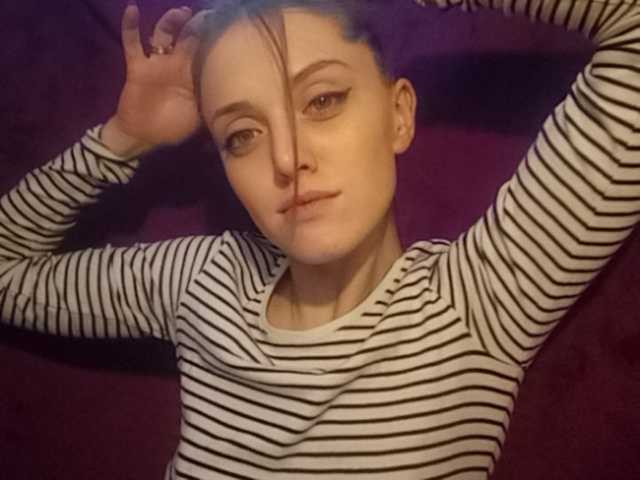 Емитовање снимка екрана b1ToorBoPussy