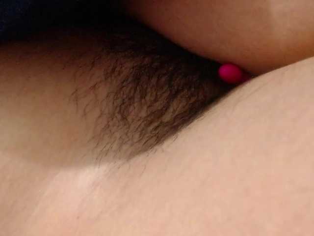 Фотографије Babe_ali GOAL = HOT SQUIRT @sofar @total WHEEL OF FORTUNE 40 TOKENS xxx #hairy #bush #big #natural #pussy #smalltits #bigass #cute #sexy #riden #cum #deep