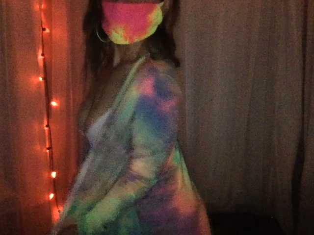 Емитовање снимка екрана BabeeSlut