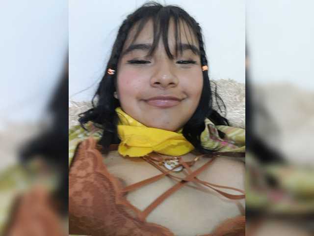 Емитовање снимка екрана BabyAsianX0
