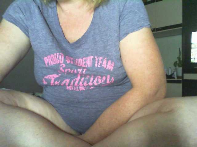 Емитовање снимка екрана BabyBBB