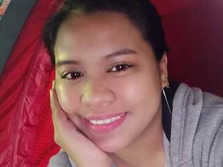 Еротски видео цхат BabyBrie