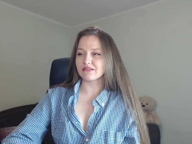 Емитовање снимка екрана _YoungGirl_