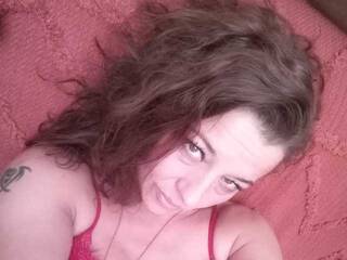 Еротски видео цхат BambiEyes