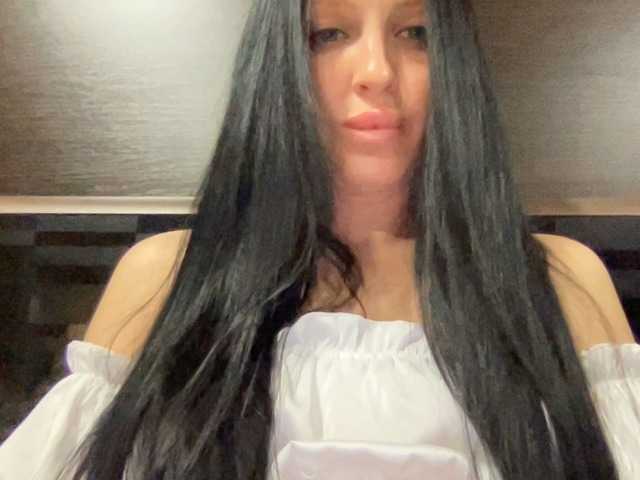 Емитовање снимка екрана Milaya_Mila