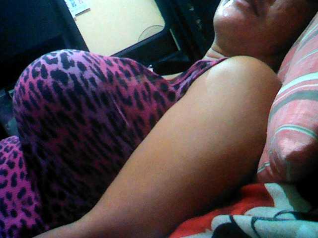 Емитовање снимка екрана BarbieBigTits