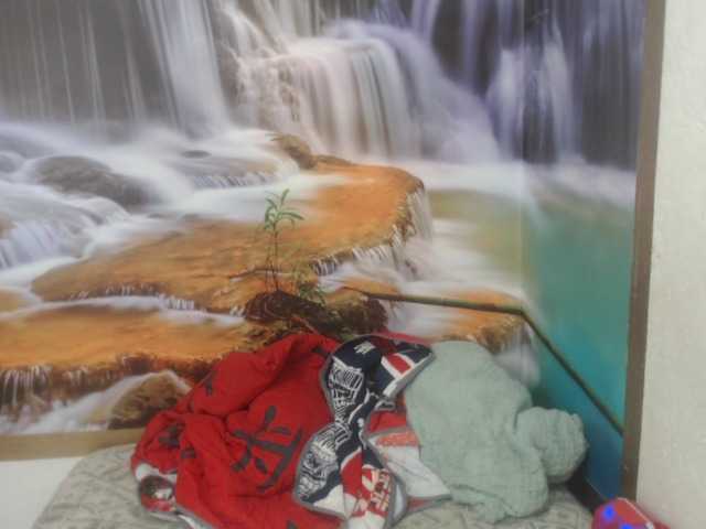 Емитовање снимка екрана bbcandy7